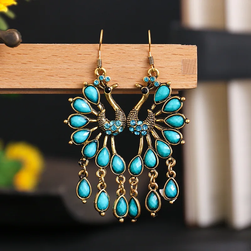 

2021 Women Peacock Vintage Corful Beads Jewelry Earrings