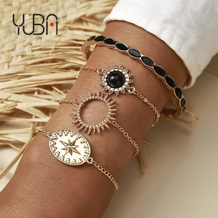 

Bohemain 4pcs/sets Gold Color Hollow Geometric Black Rhinestone Bracelet for Women