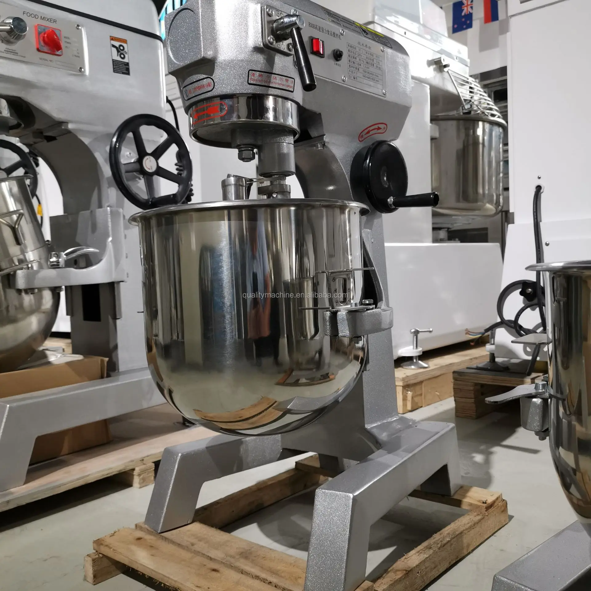 Industrial Self Stand Cake Mixer Price 20l / Commercial