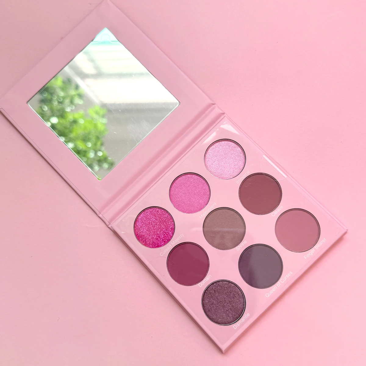Wholesale Long Lasting Eye Shadow Palette High Pigmented Private Label Eye Shadow Custom logo Makeup Eyeshadow Palette