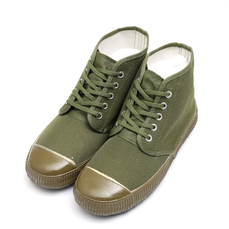 

Cheap Rubber Sole Shoes in Spring and Fall Hiking Shoes for Men and Women, Outdoor Working Sneakers for Jungle, Farm, Dark green