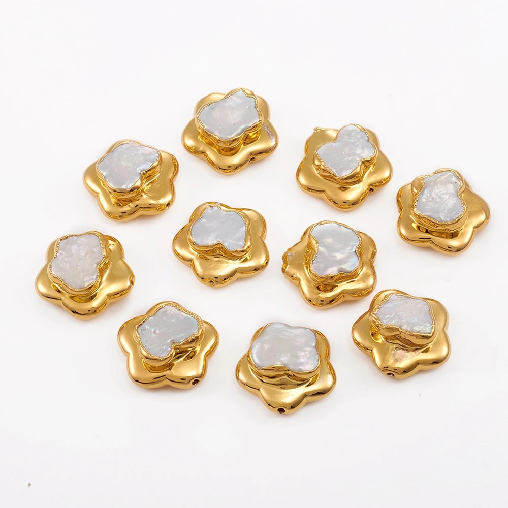 

Pandahall Golden Plated Edge Flower Natural Cultured Freshwater Pearl Beads