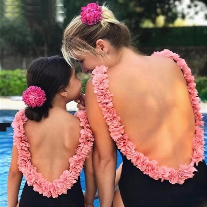 

New Sexy 3D Flower Strap Backless Mother Daughter Family Matching Swimwear Women Girl Floral One Piece Swimsuit Bikini, Picture showed