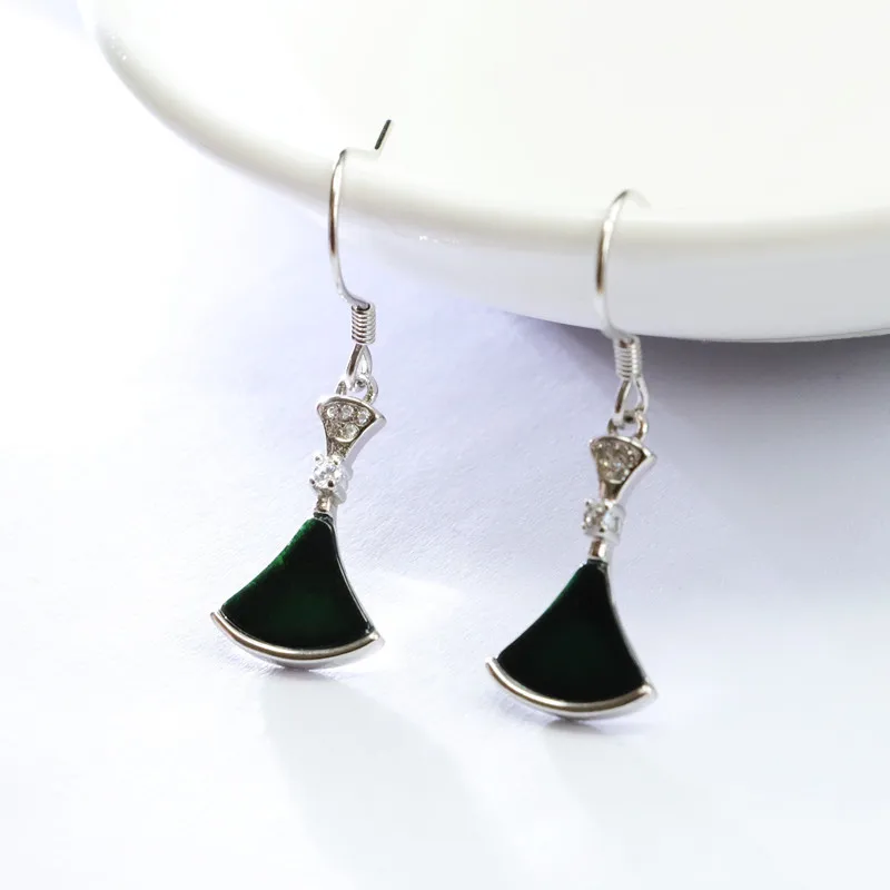 

S925 Silver Inlay Natural Emerald Ear Hook Black Jadeite Small Skirt Ear Studs Factory Wholesale Delivery FC2080809