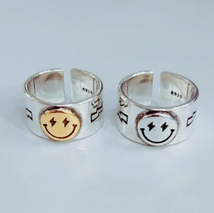 

Durable Special Vintage Happy Ring Hollow Ring Big Smiley Ring for Women