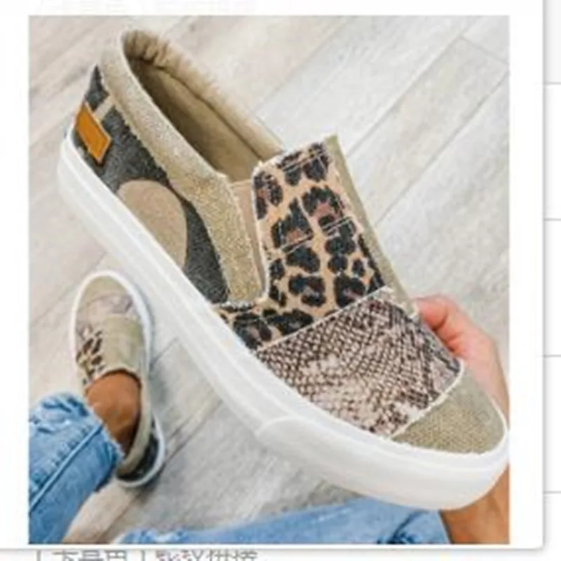 

294 2021 Hot Sale Fashion Size 35-43 Women Casual Snake Patchwork Flat Slip-on Canvas Shoes