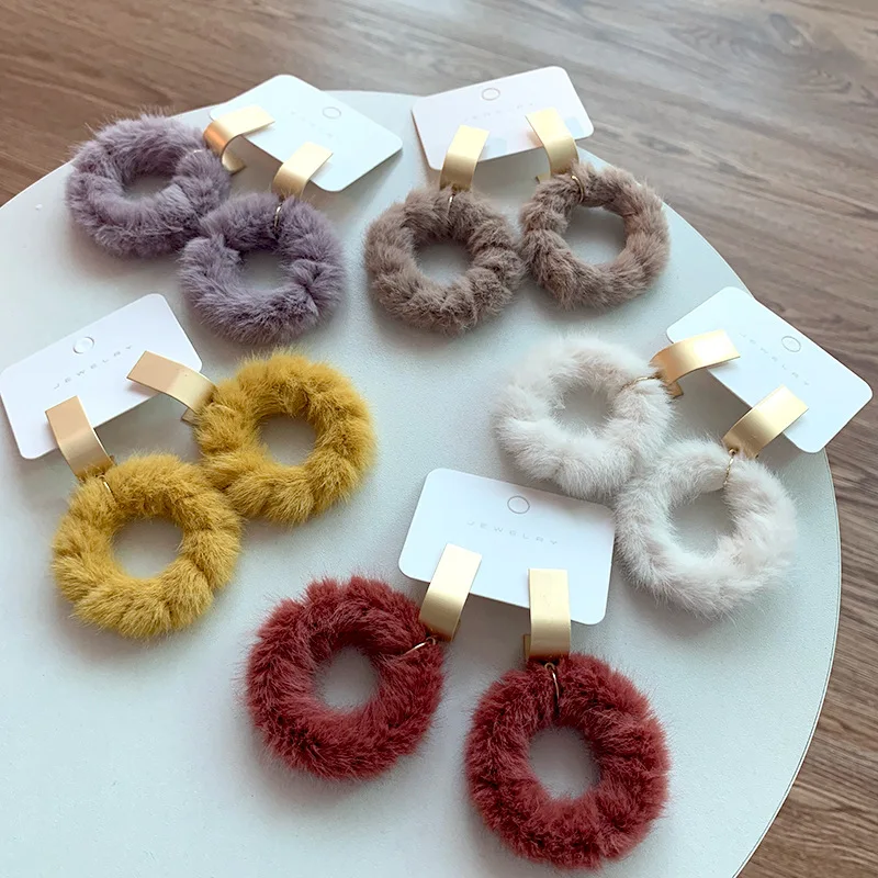 

Winter Women Charming Colorful Circle Hoop 925 Sterling Silver Fur Earrings