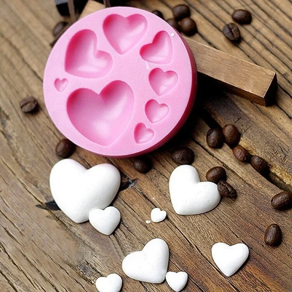 

Heart-shaped 3D Reverse sugar molding silicone mould for polymer clay molds chocolate cake decoration tool Loving Heart Shape, Pink