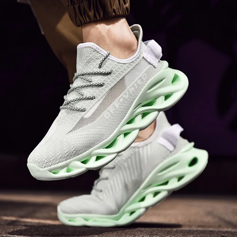 
wholesale fashion hot sale footwear Luminous lace up flyknitted sports shoes men yeezys shoes hemp sneakers 
