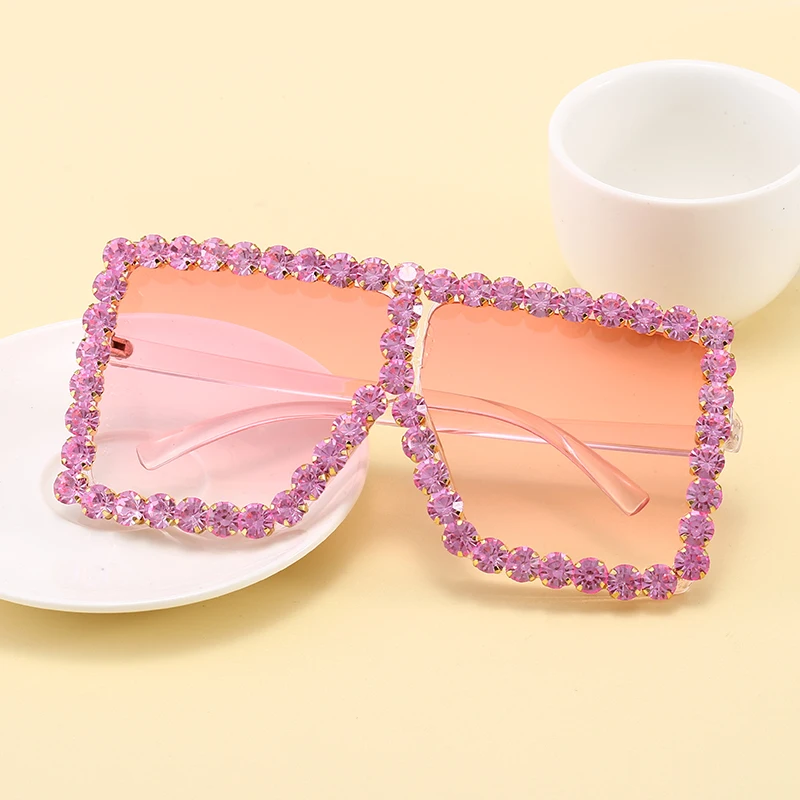 

Superhot Eyewear A0421 Fashion 2020 Oversized Square Bling Bling Diamond Crystal Rhinestones Women Shades Sunglasses