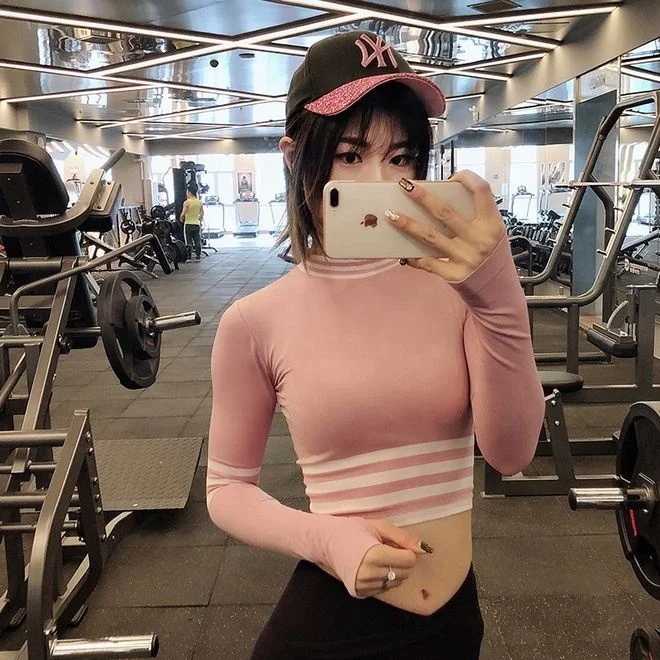 

Fashion women customize fitness yoga wear crop top gym yoga wear long sleeve tops