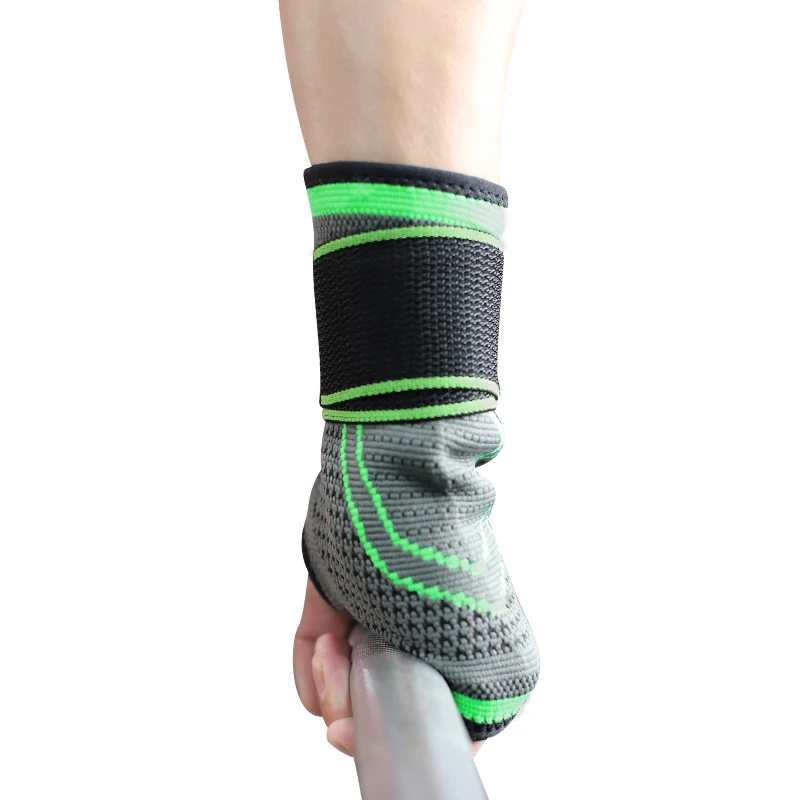 

Outdoor Sports Bandage Knitted Wrist Protector Adult Weight Lifting Fitness Hand Protector Palm Cover, Black.green