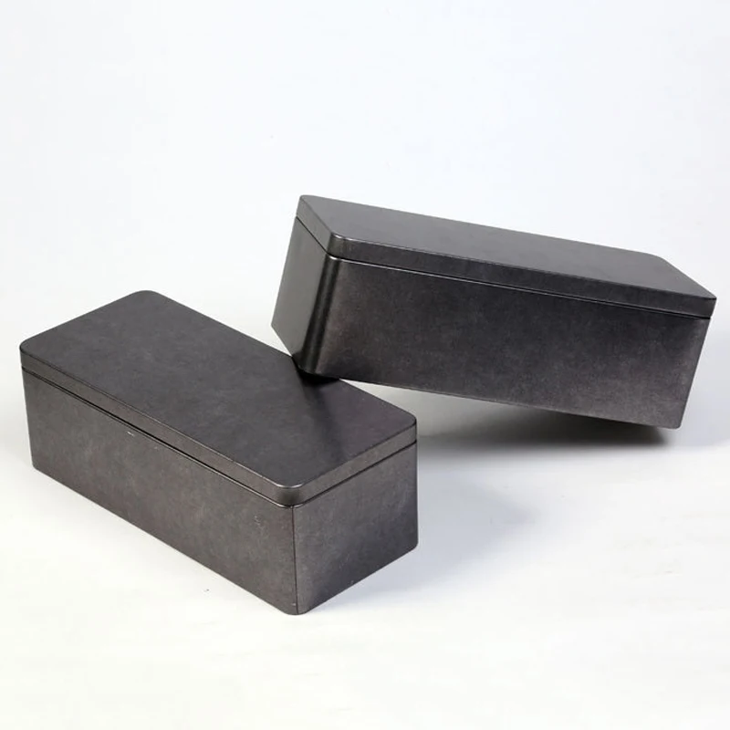 tin box (7).jpg