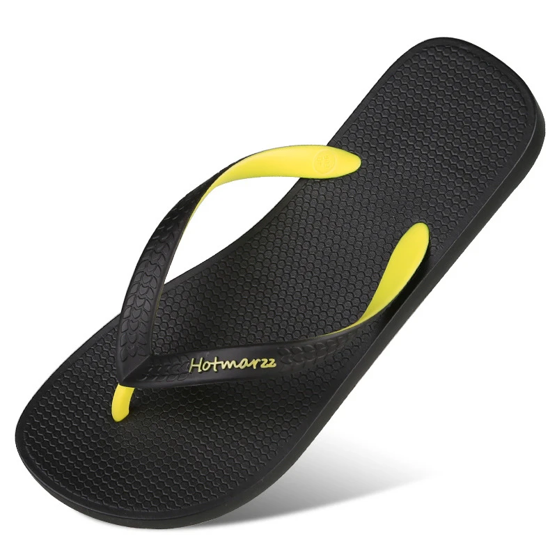 

Hotmarzz outdoor personalized slippers clip foot anti slip wear resistant beach shoes casual slippers OEM slippers customization