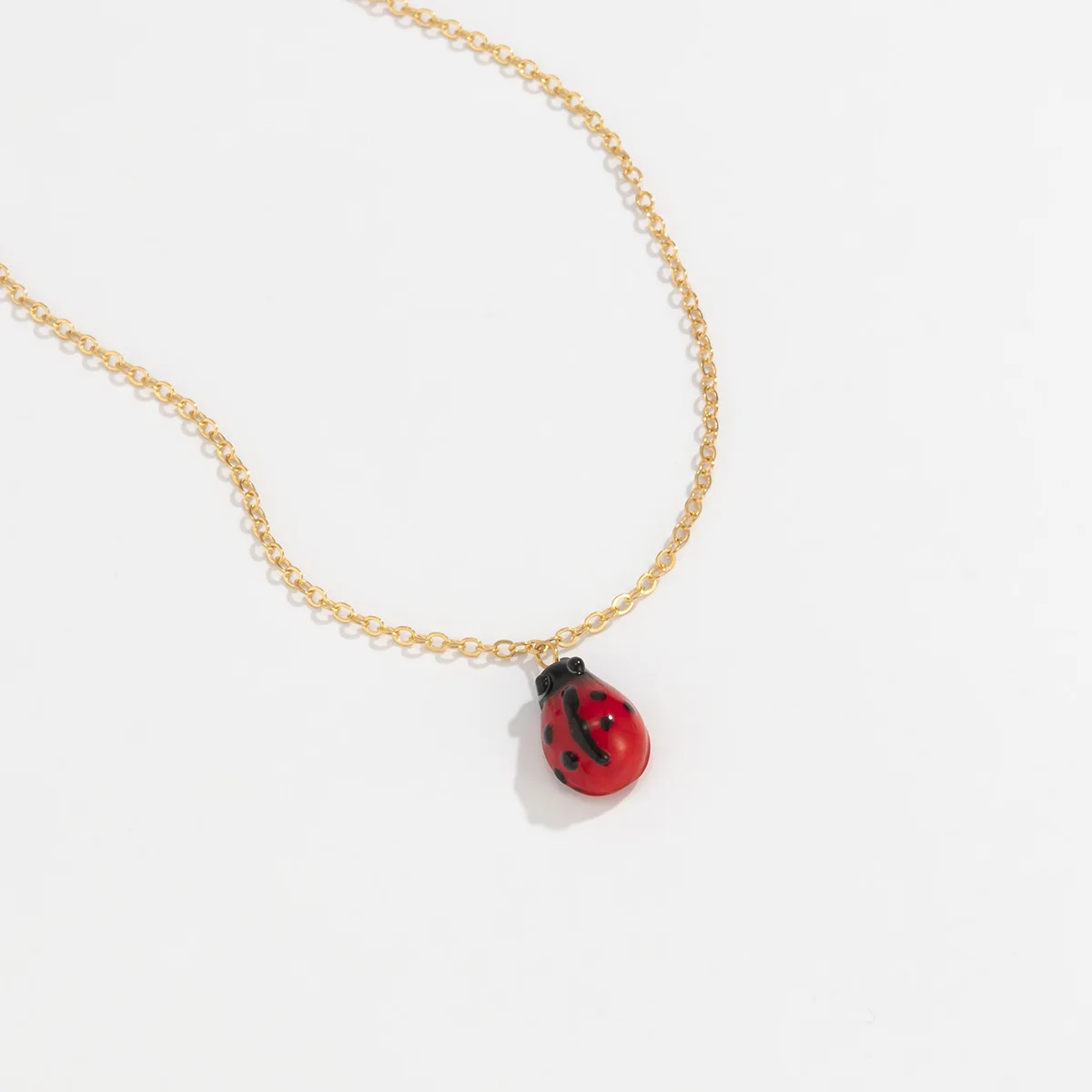 

Ding yi Hornet Wasp Ladybug Ladybird Beetle Bee Necklace Metal Choker Chain Pendant Necklace Fashion Costume Jewellery, Colorful