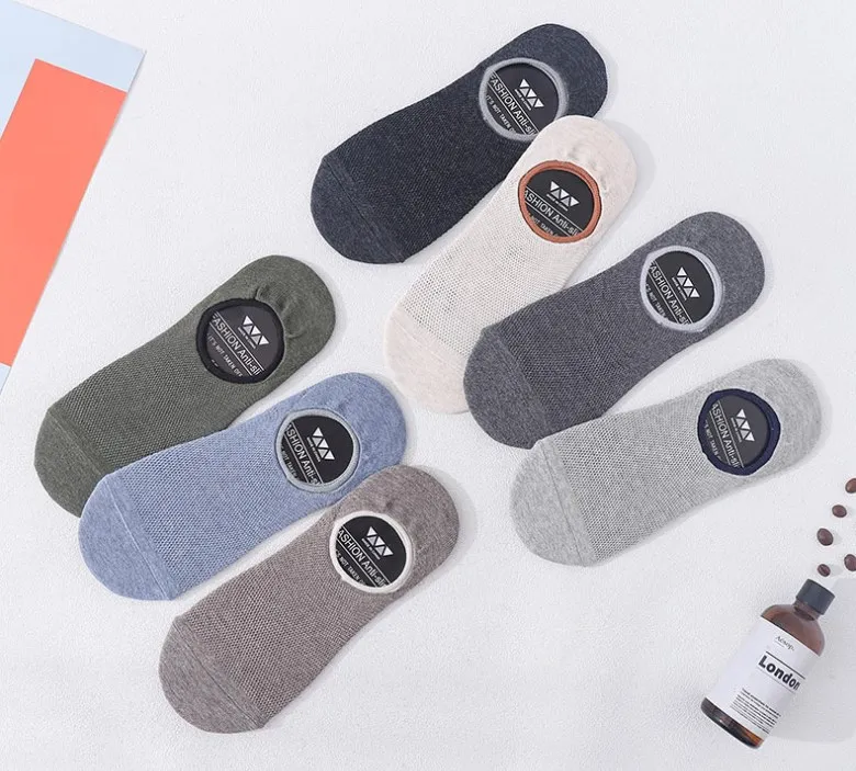 

Wholesale Mesh invisible socks men spring and summer men invisible ship socks pure color breathable sweat absorption thin socks