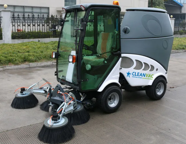 Cleanvac Gasoline Power Driveway Vacuum Sweeper Cleaner Parking Lot Sweepers Vacuum Pavement