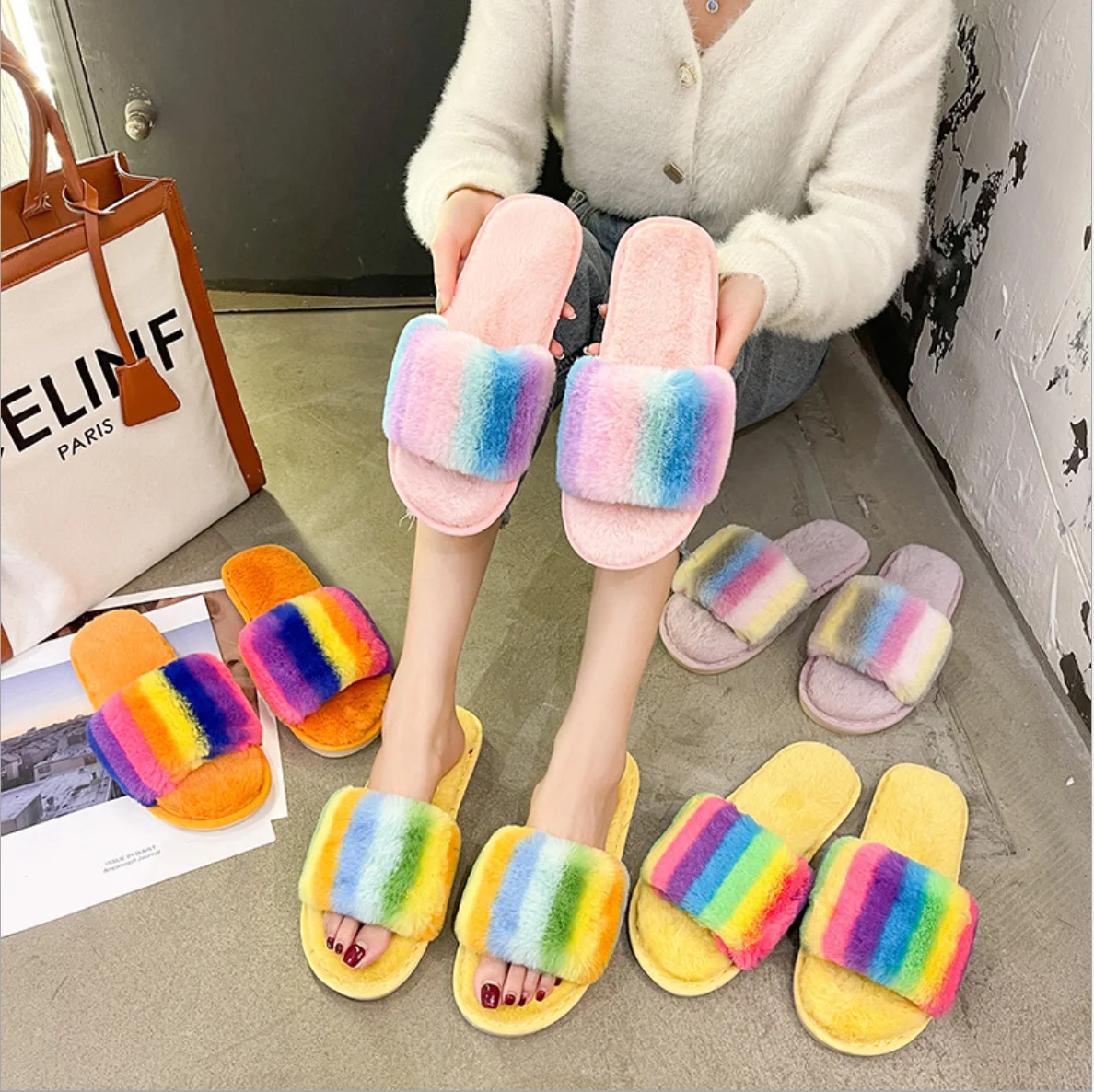 

Winter 2021 Fashion Ladies Fur Slides Slippers Furry Warm Sandals House Fluffy Fuzzy Slippers for Women, Customized color