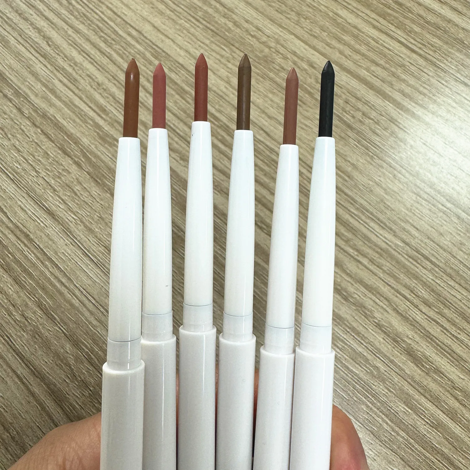 Long Lasting Matte Wooden Lip Liner Pencil