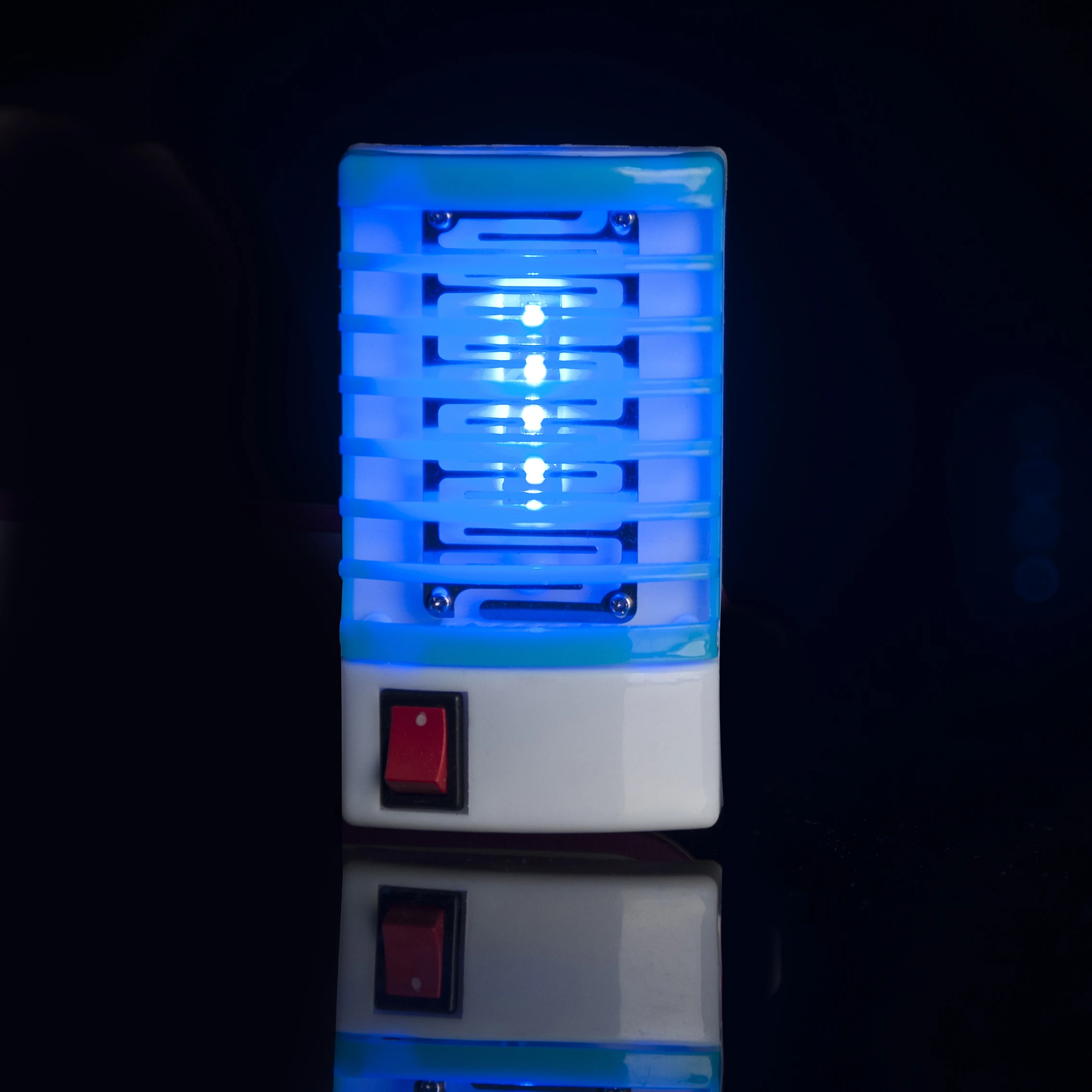 

New Electric Mini LED Socket Mosquito Killer Zapper Lamp