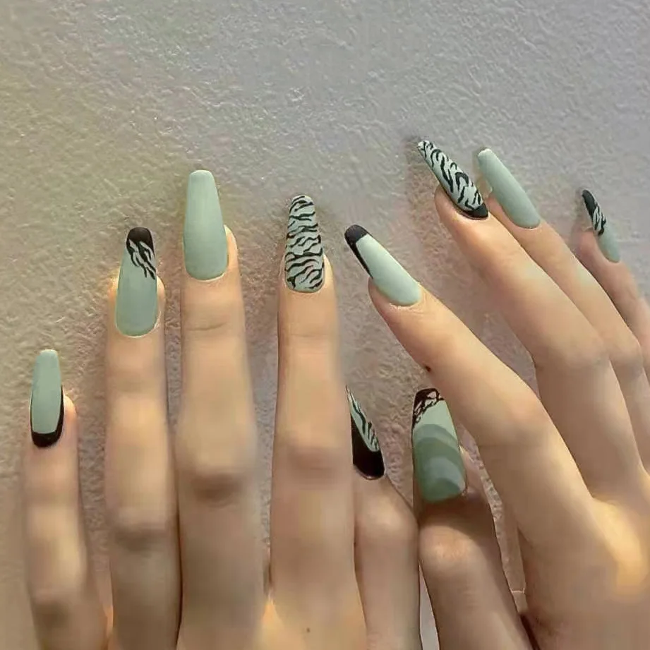 

Extra Long C Curve Nail Tips Tapered Acrylic Natural Leopard Ballet Texture Artificial Fingernails, Picture