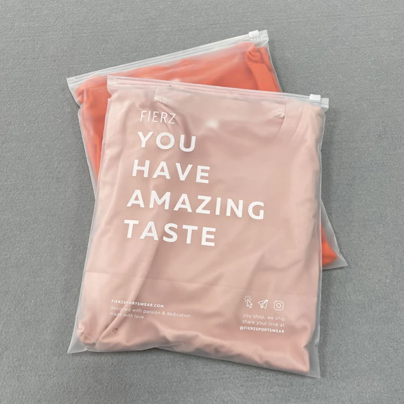 

Guangzhou Wholesale Frosted Clothing Bags With Logo Custom Zip Lock Bag Clear Plastic Zipper Bag Packaging T-shirt