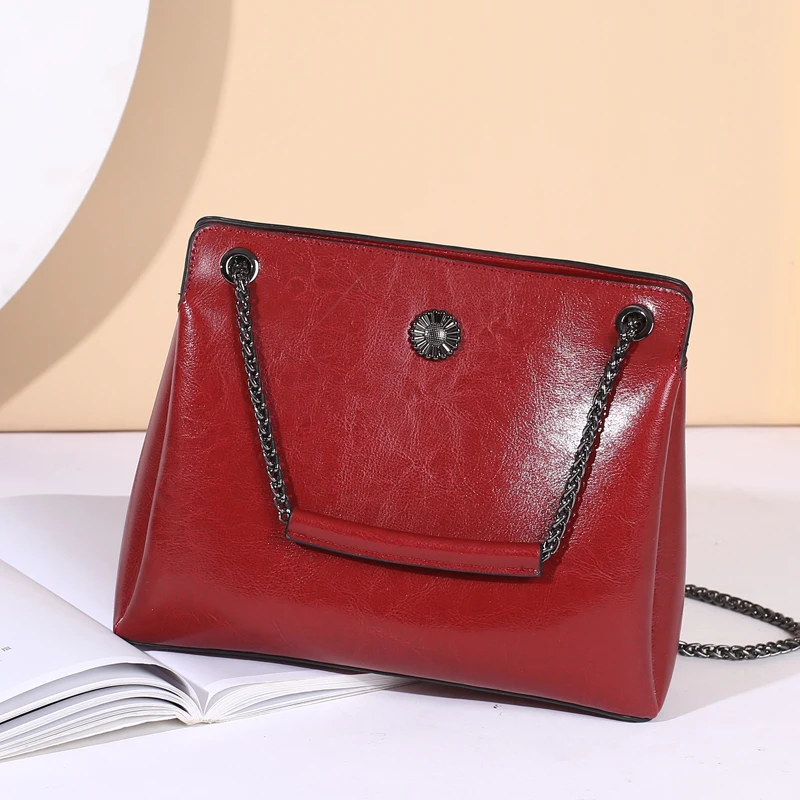 

2021 New Arrivals Metal Chain Shoulder Bags Elegant Female Square Bag Leather Bags Women Handbags Ladies