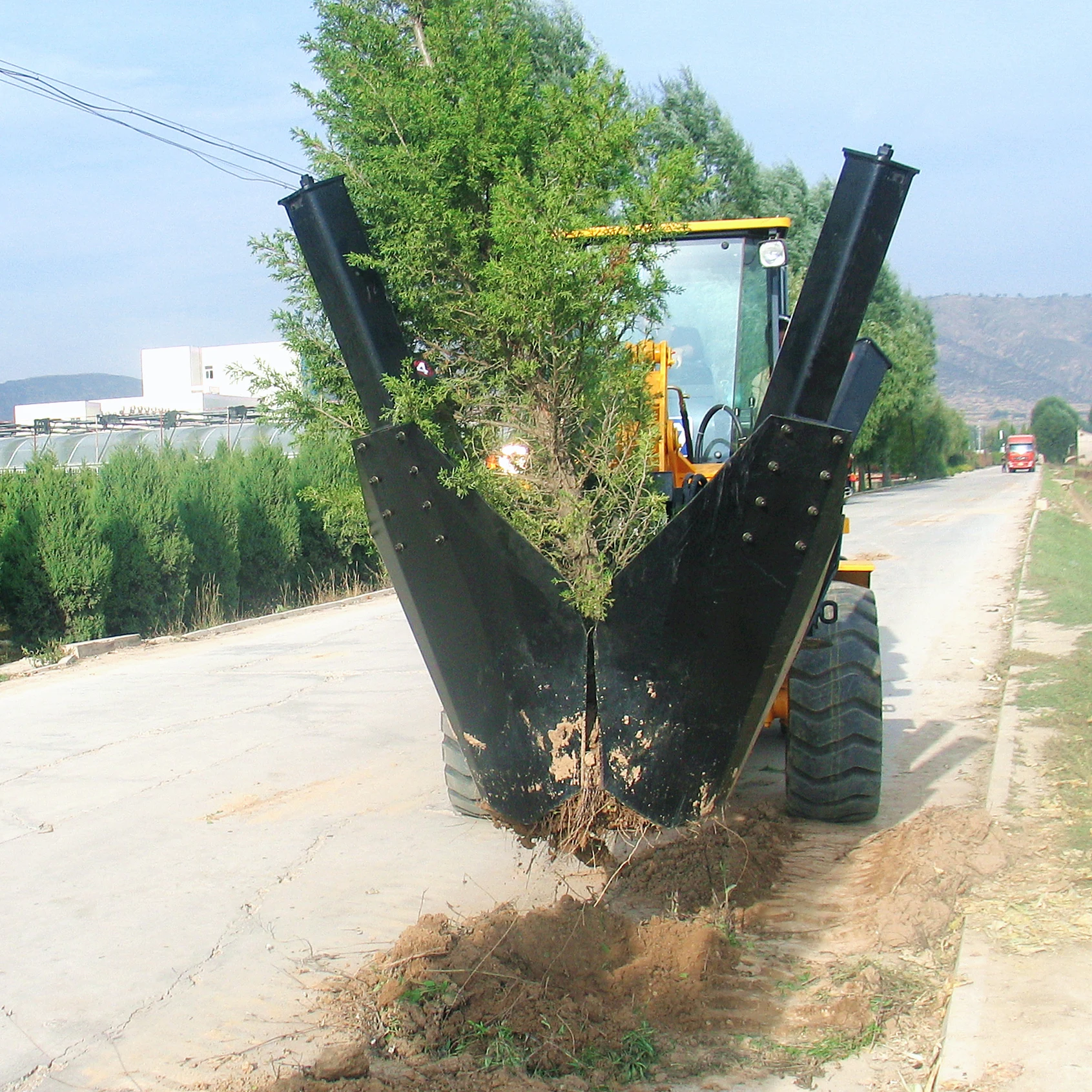 2020 New product HCN Brand attachment Tree spade tree transplanter tree transplanting machine for greenland