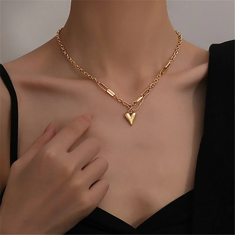 

Amazon Best Selling Gold Plating Heart Pendant Choker Necklace Link Chain Love Heart Pendant Necklace