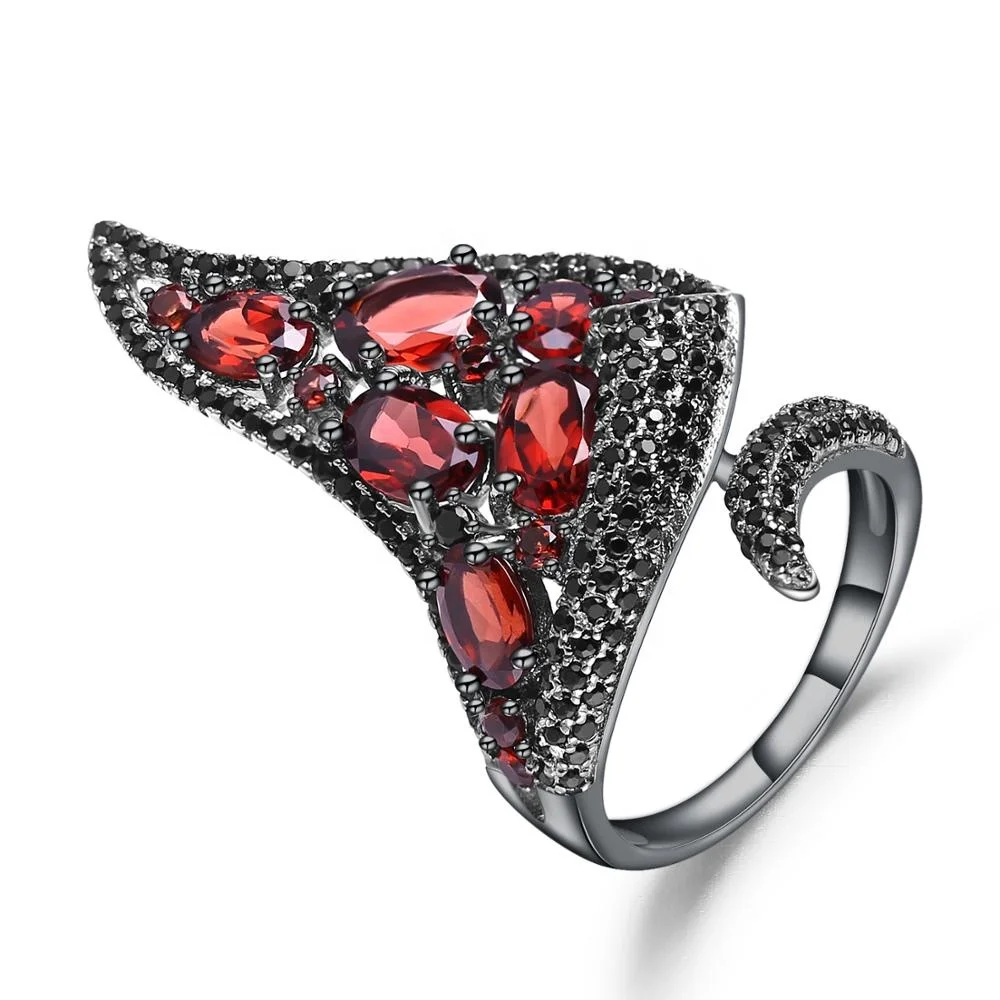 

Abiding 2021 Fashion Natural Red Garnet Gemstone Open Finger Irregular Triangle Ring 925 Sterling Sliver Vintage Punk Ring