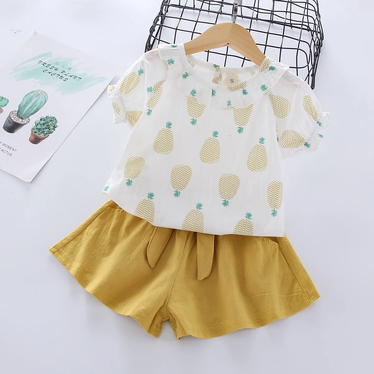 

Custom Fashion Summer Kids little Girls Clothing Sets two piece Summer cotton children outfits short sleeve baby infant clothing