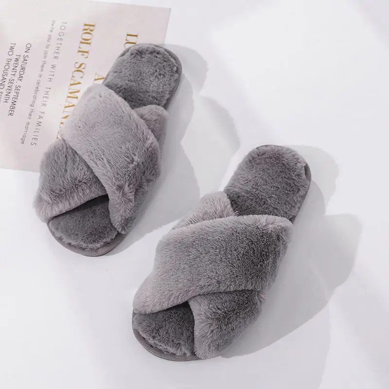 

Wholesale Winter warm slipper ladies fur slides soft PVC sole shoes for women