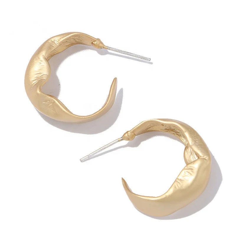 

Hot New Statement Large Hoop Earrings for Women Gold Color Round Gold Earring Luxury Jewelry for Wedding Anniversary Gift