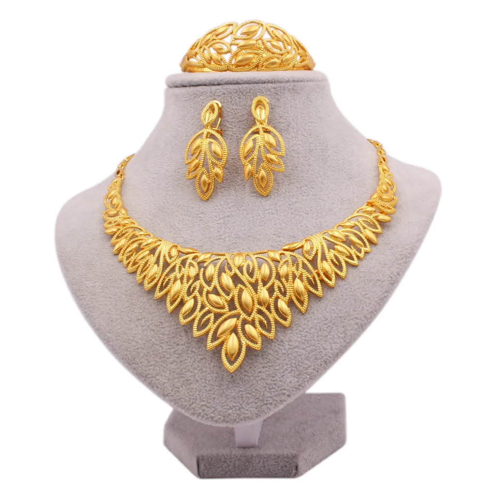 

Luxury Jewelry Dubai Bridal Jewelry Set Ladies Wedding Gold Necklace Bracelet Earrings Ring 4 Piece Set
