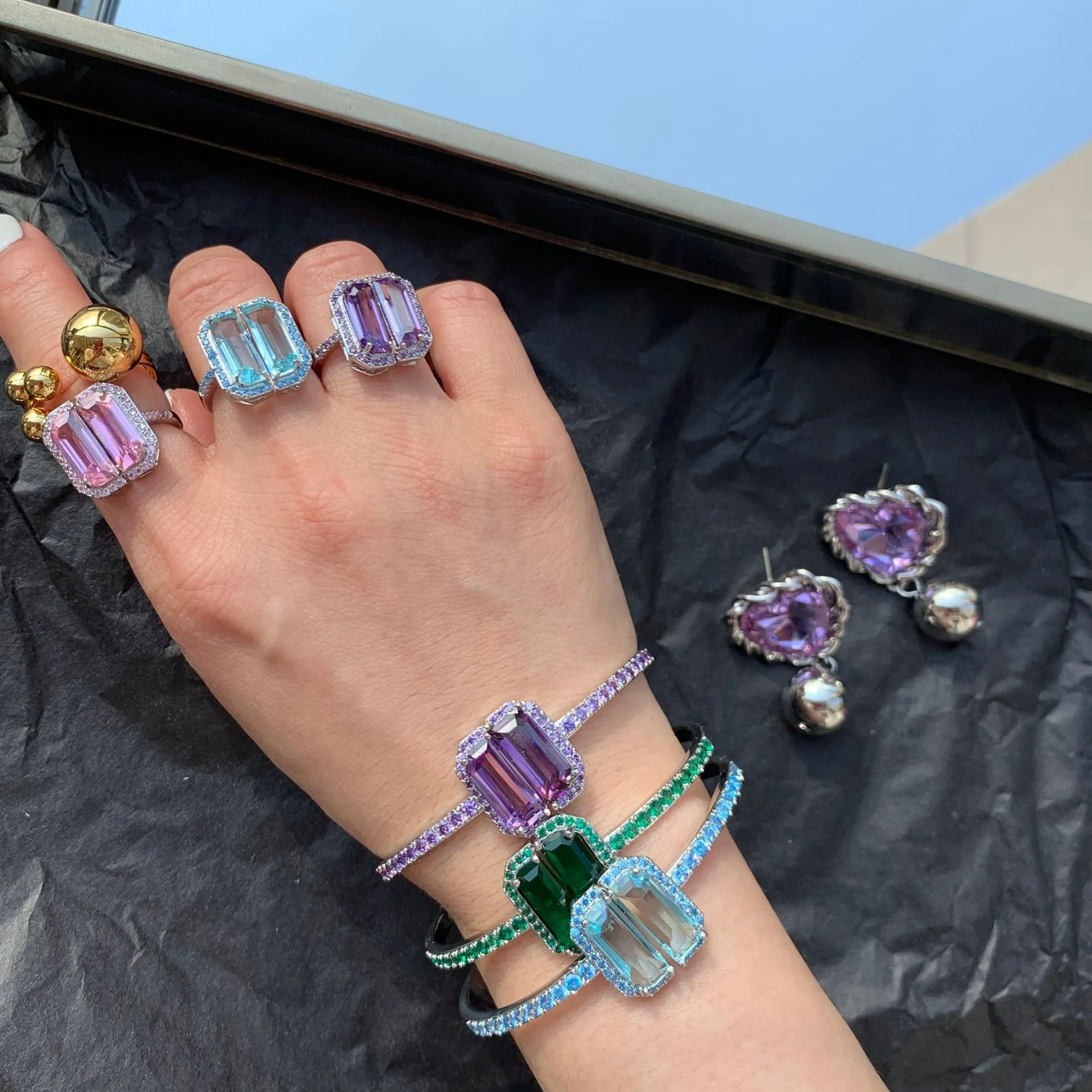 

New Fashion Geometric Colorful Candy Square Crystal Zircon Opening bracelet for Women Luxury Party Jewelry Gifts, Picture shows