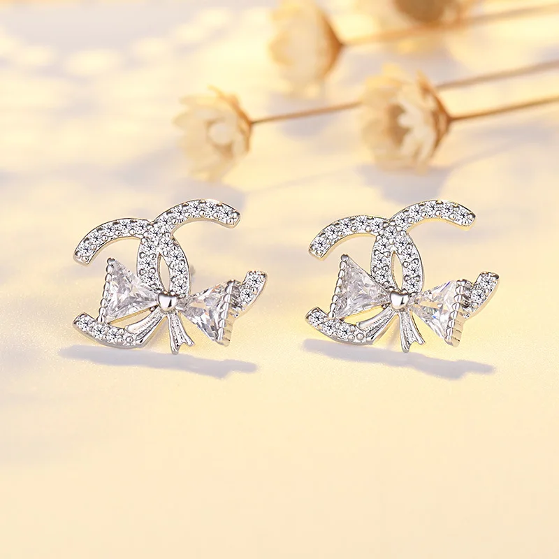 

Wholesale Japan and South Korea butterfly earrings temperament butterfly earrings jewelry