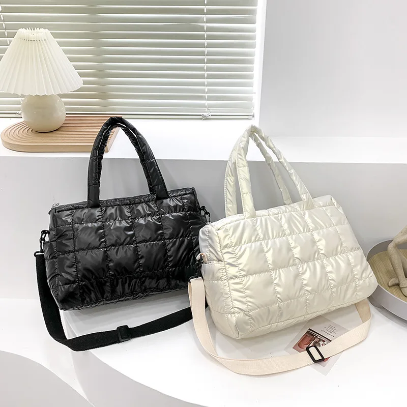 

Newest Quilted nylon Shoulder Handbag Sport Puffer Tote Bag casual bags wholesalers of used bags women handbags ladies