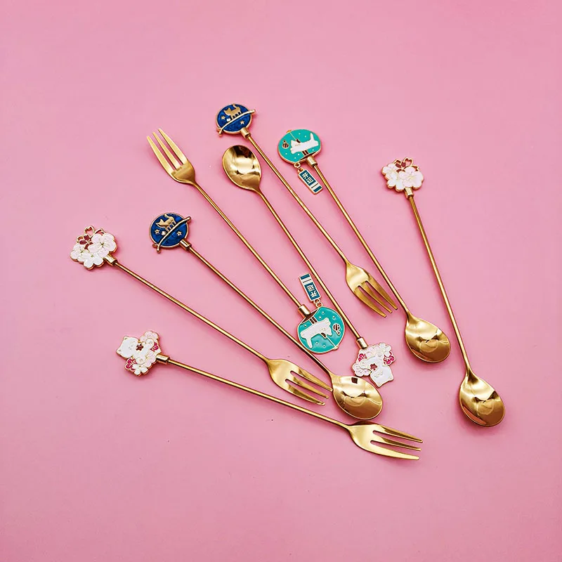 

Hot Sale 304 Stainless Steel Fork Good Luck Cat Star Cat Gold Plated Coffee Spoon Stirring Spoon Fruit Fork Dessert Spoon