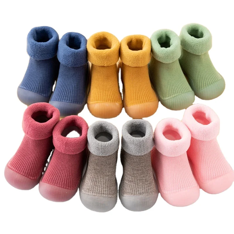 

Winter Anti-slip Soft Rubber Bottom Baby Floor learn to walk baby Shoe Socks thick warm Children's Toddler socks, Diferent colors as picture