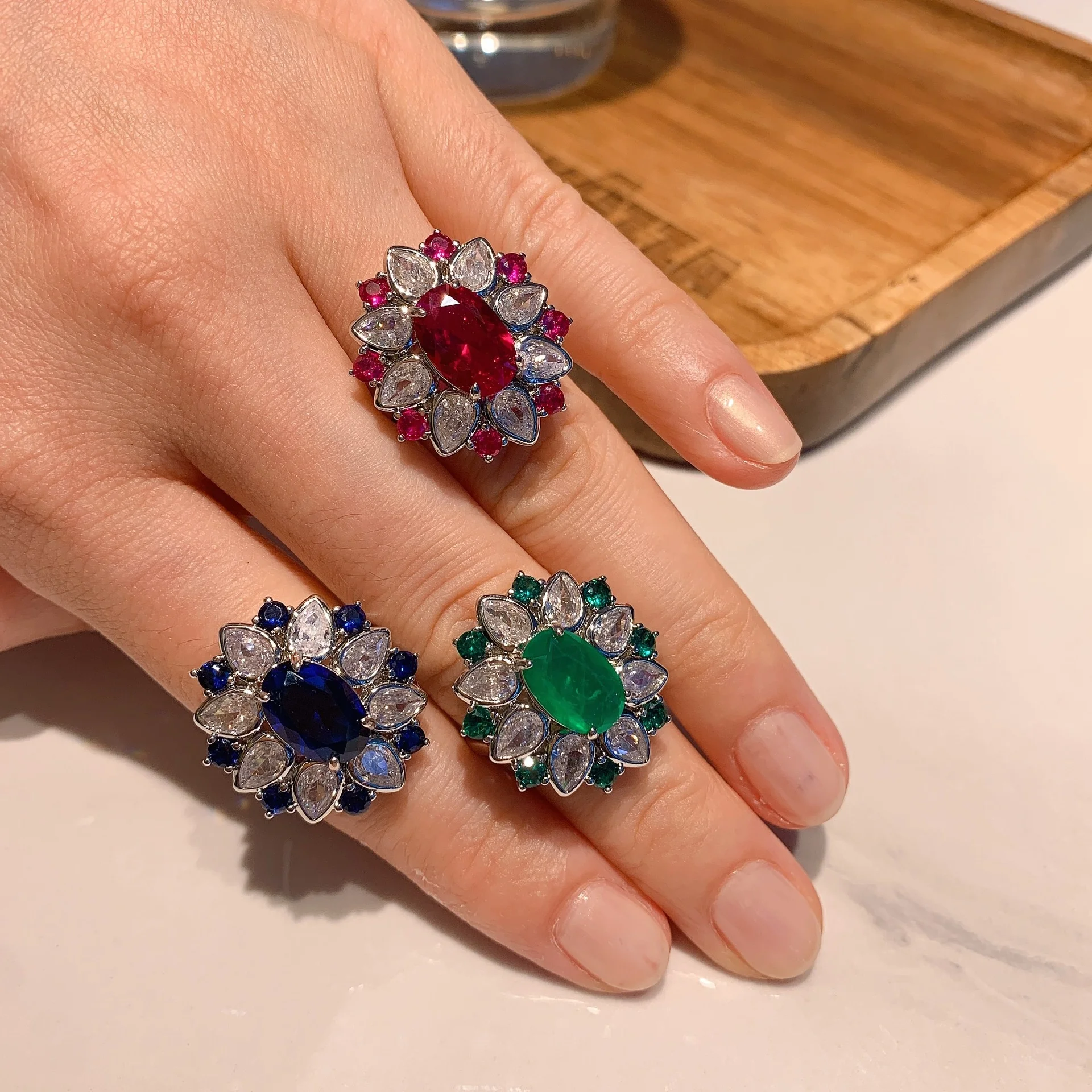 

Vintage Claw Cut Multi Cubic Zircon Silver Color Engagement Wedding Party Lovers Gift Rings