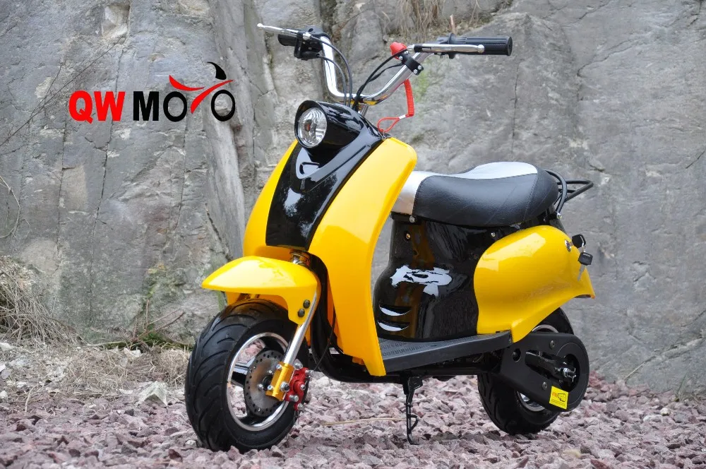 Qwmoto 49cc Cheap Scooter Mini Moto Petrol Motorcycle 2 Stroke Kids