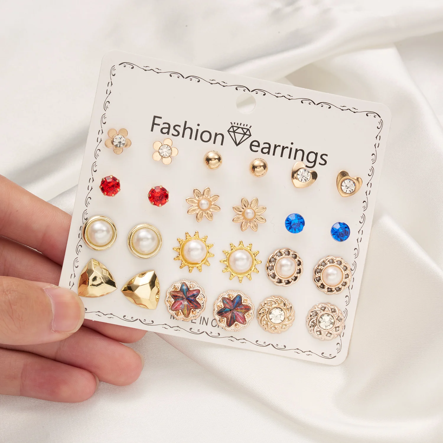 

2021 New Wholesale Fashion Jewelry 12 Pairs Stud Earring Set Gold Plated Cubic Zircon Diamond Pearl Earrings For Women, Picture shows