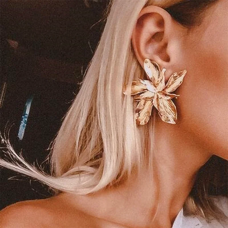 

Fashion Flower earrings Korean Personality Gold Filled Earrings Personality Simple Earrings Jewelry, Picture shows