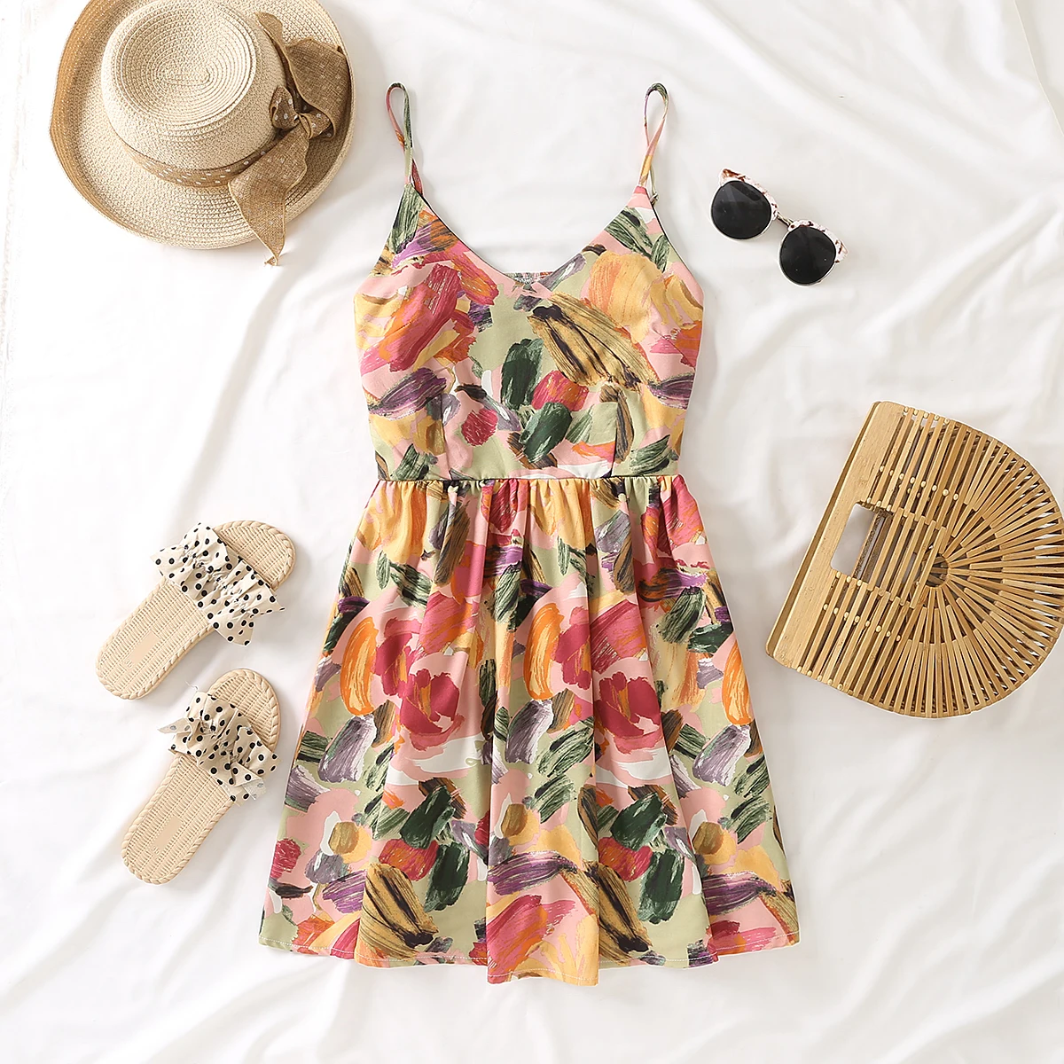 

Cute design multi color floral print spaghetti strap girls summer casual dresses