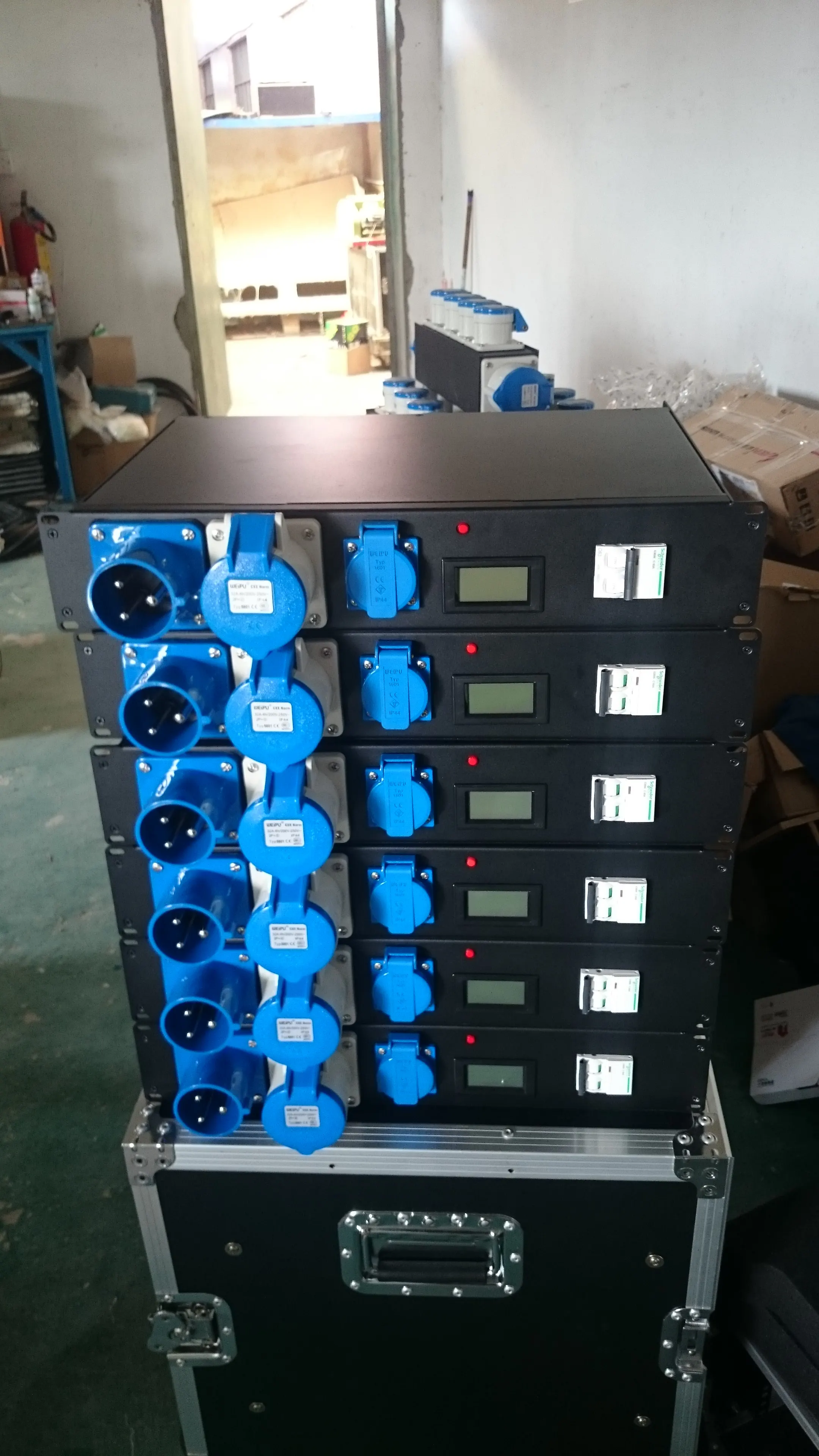 
2U Rack Power Distribution Unit Electrical Iron Box for Sound and Light 