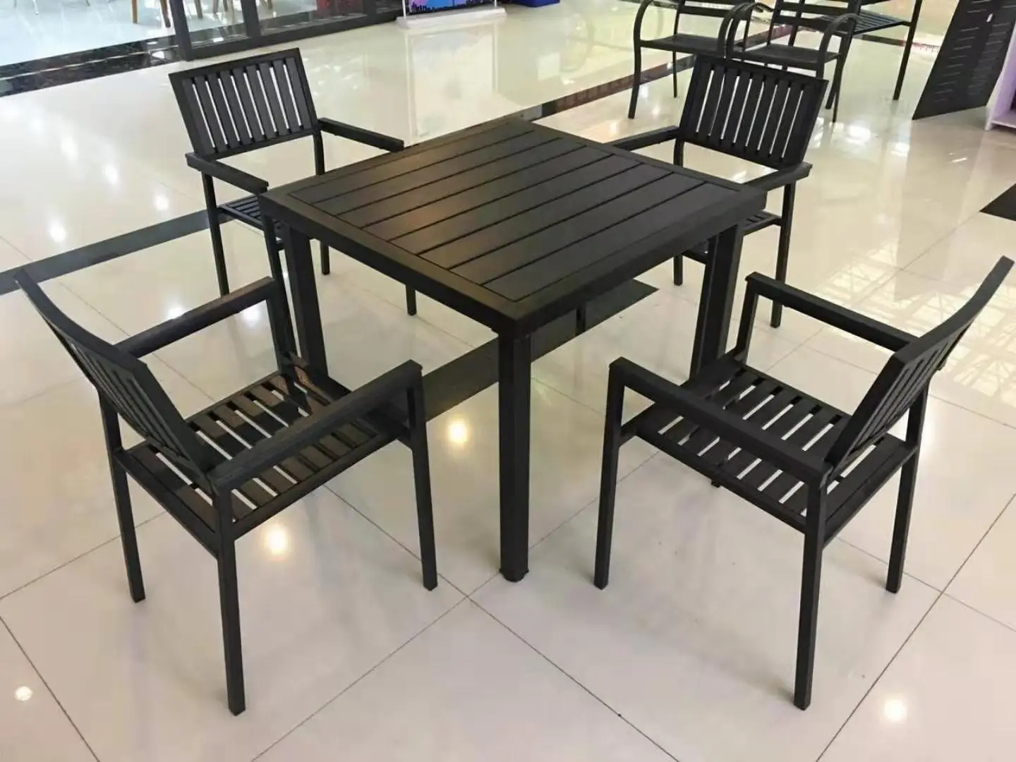 Garden leisure  fashionable  outdoor plastic wood table and chair