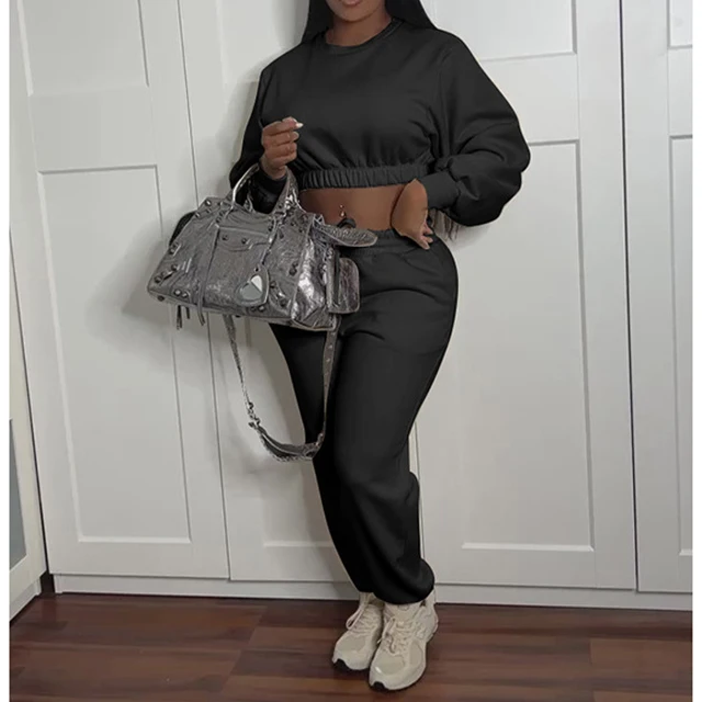 

GX8189 Solid Color Casual Autumn Sweatsuit Women Long Sleeve Cropped Sweatshirt and Sweatpants 2 Piece Tracksuit Set