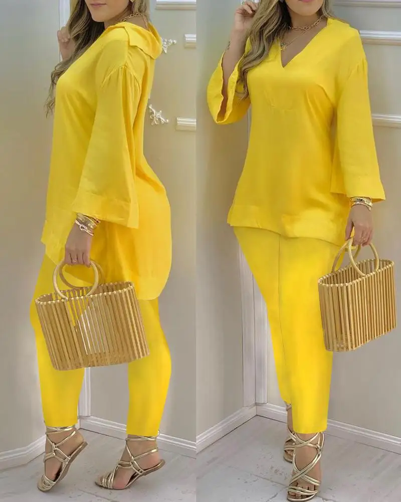

LZQ3715C cbrstyle Plain Bell Sleeve V-Neck Top & Pants Set