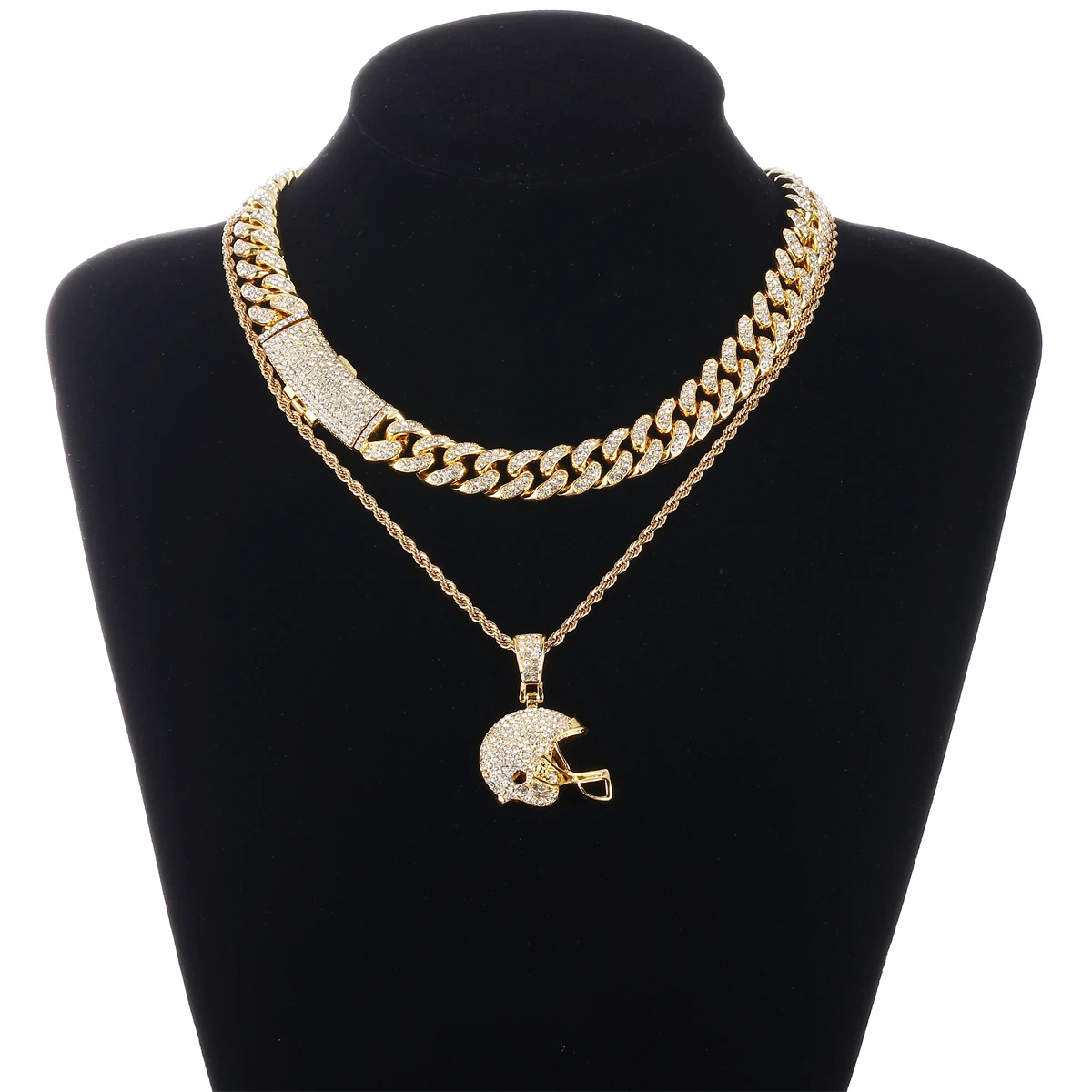 

DE Necklace Set Hiphop Sports Shiny Fancy Fashion Iced Drill Alloy Jewelry Rugby Hat Pendant with Cuban Chain