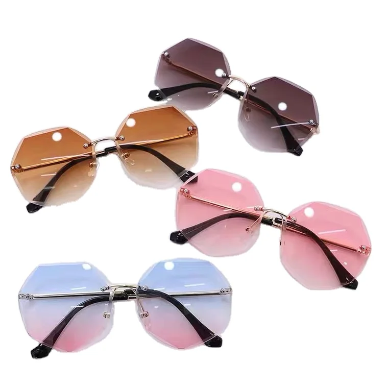 

Fashion Children Toddler Kids Trendy Sunglasses Boys Girl Cheap With Promotion 2021